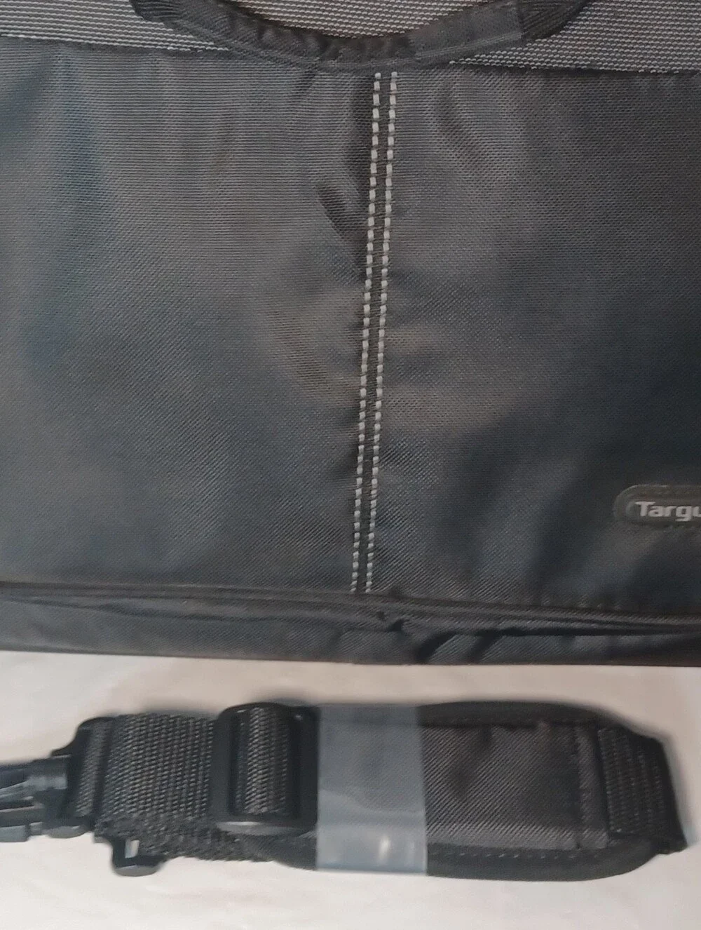 Targus Intellect Black Breifcase With Padded Laptop Area, Front Organizer Pocket